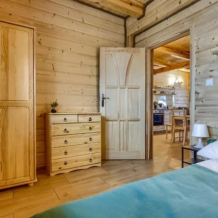Lodge Sielski Spokoj Dom Z Bali Caloroczne Gietrzwałd